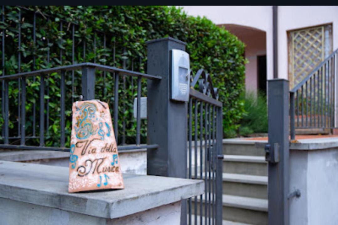 Appartamento Via Della Musica Vicchio Esterno foto